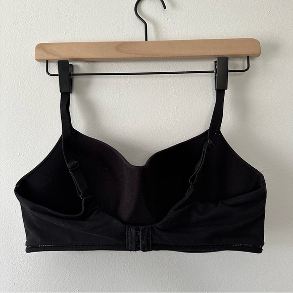 Auden Bra Black 36D - Picture 2 of 4